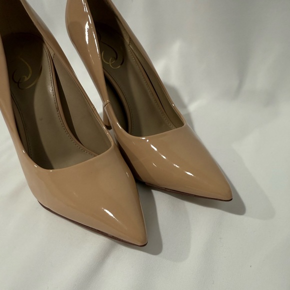 SAM EDELMAN ANTONIA POINTED TOE PUMP - Picture 3 of 6